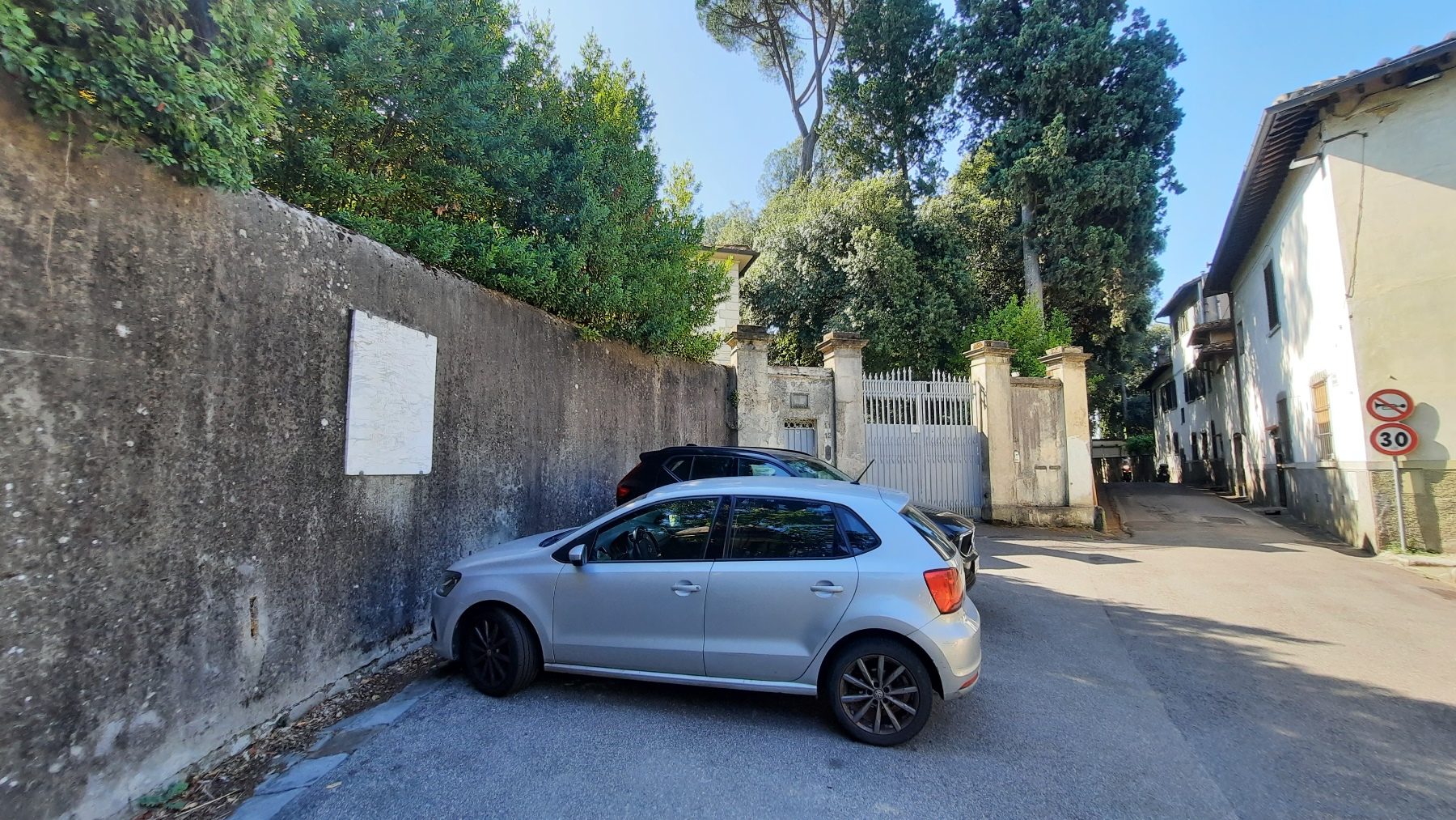 Bellosguardo Hill memorial tablet, Florence - 01.jpg